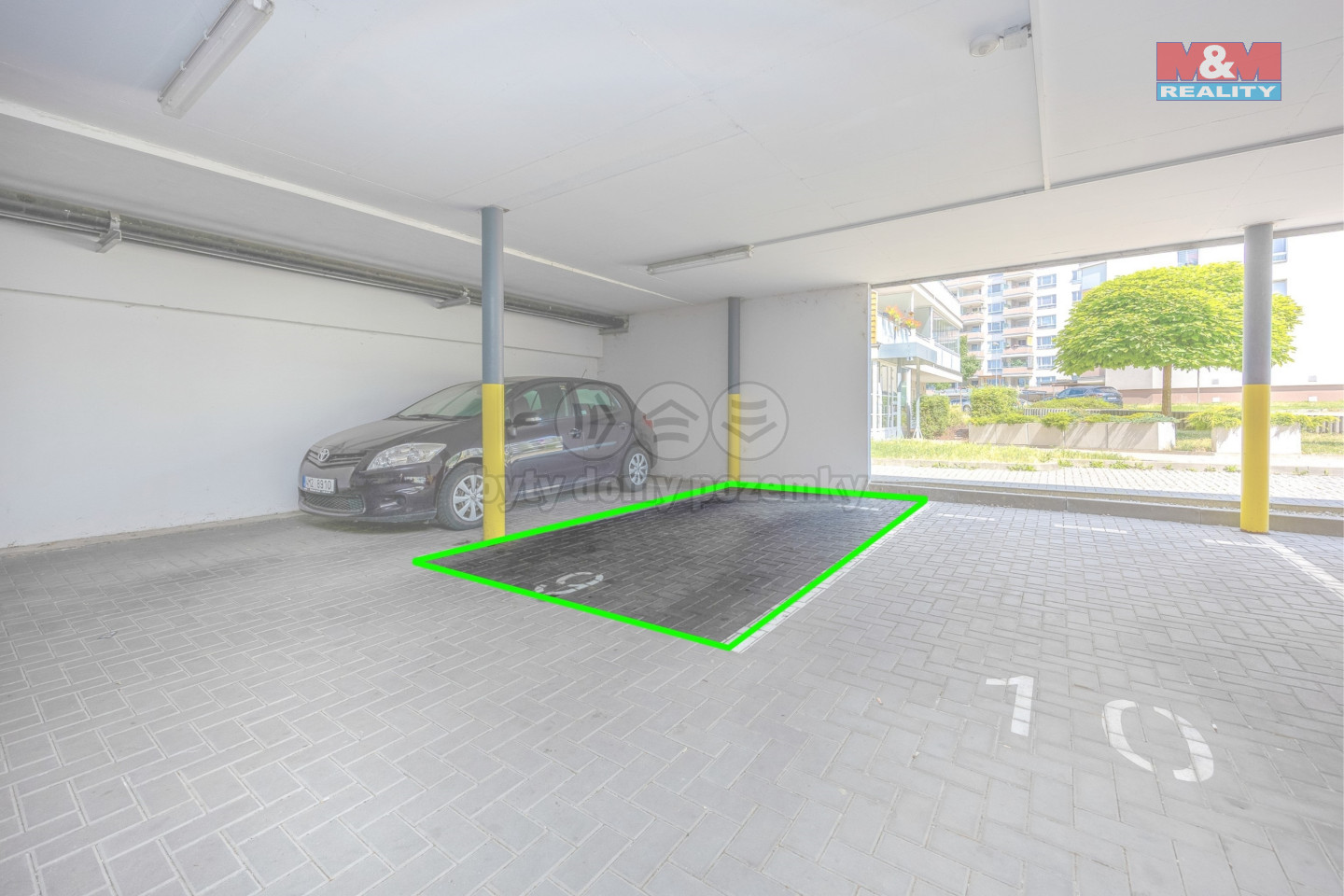 Parkovaci stani c. 9.jpg