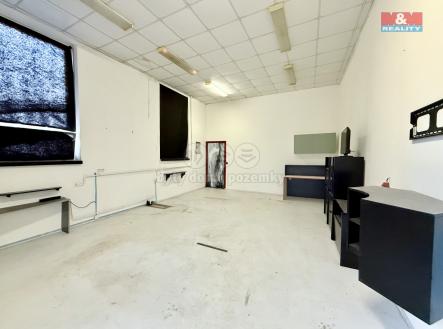 IMG_2608.jpg | Pronájem - skladovací prostor, 449 m²