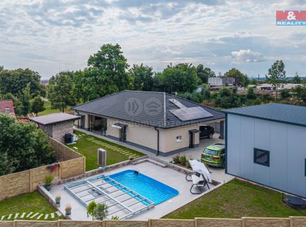 dům | Prodej - dům/vila, 166 m²