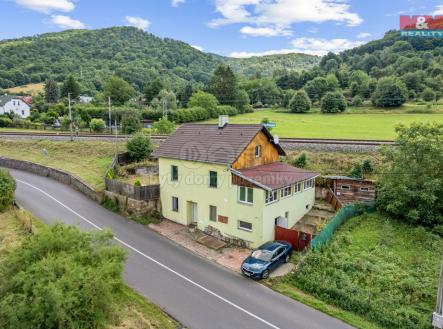 Náhled baráku zpředu | Prodej - dům/vila, 175 m²