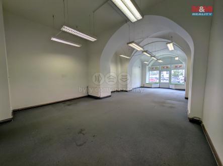 PXL_20250724_085439254~2.jpg | Pronájem - obchodní prostor, 141 m²