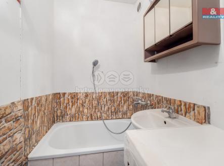 002.jpg | Pronájem bytu, 1+1, 35 m²