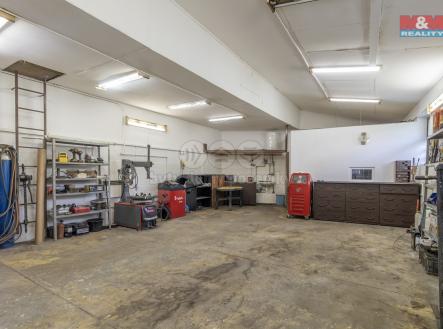 GH6A4107-Enhanced-NR-Edit kopie.jpg | Prodej - obchodní prostor, 92 m²