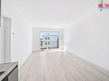 1.jpg | Pronájem bytu, 2+kk, 42 m²