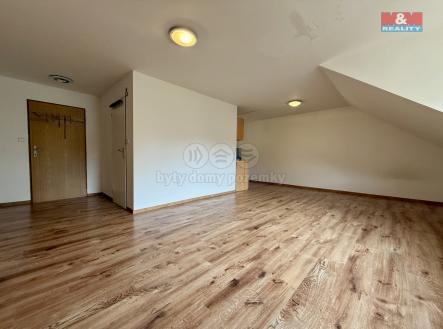 IMG_1733.jpeg | Pronájem bytu, 1+kk, 38 m²