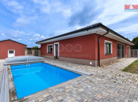 krytý bazén | Prodej - dům/vila, 176 m²