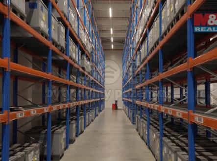 8a.jpg | Pronájem - skladovací prostor, 500 m²