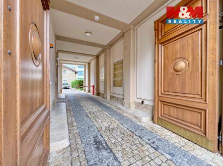 Vstup | Pronájem - kanceláře, 14 m²