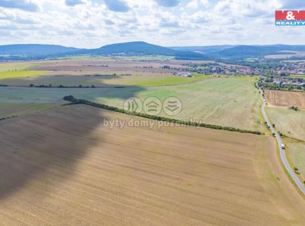 8ca28c2a-6447-4fe6-9c82-232b80fad0be.jpg | Prodej - pozemek, zemědělská půda, 41 242 m²