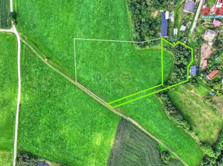 pozemek a okolí | Prodej - pozemek pro bydlení, 3 300 m²
