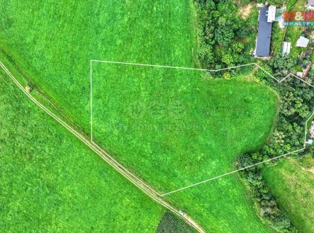 pozemek a okolí | Prodej - pozemek pro bydlení, 3 300 m²