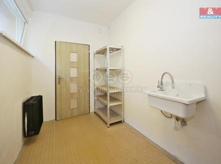 místnost 2 | Pronájem - obchodní prostor, 17 m²