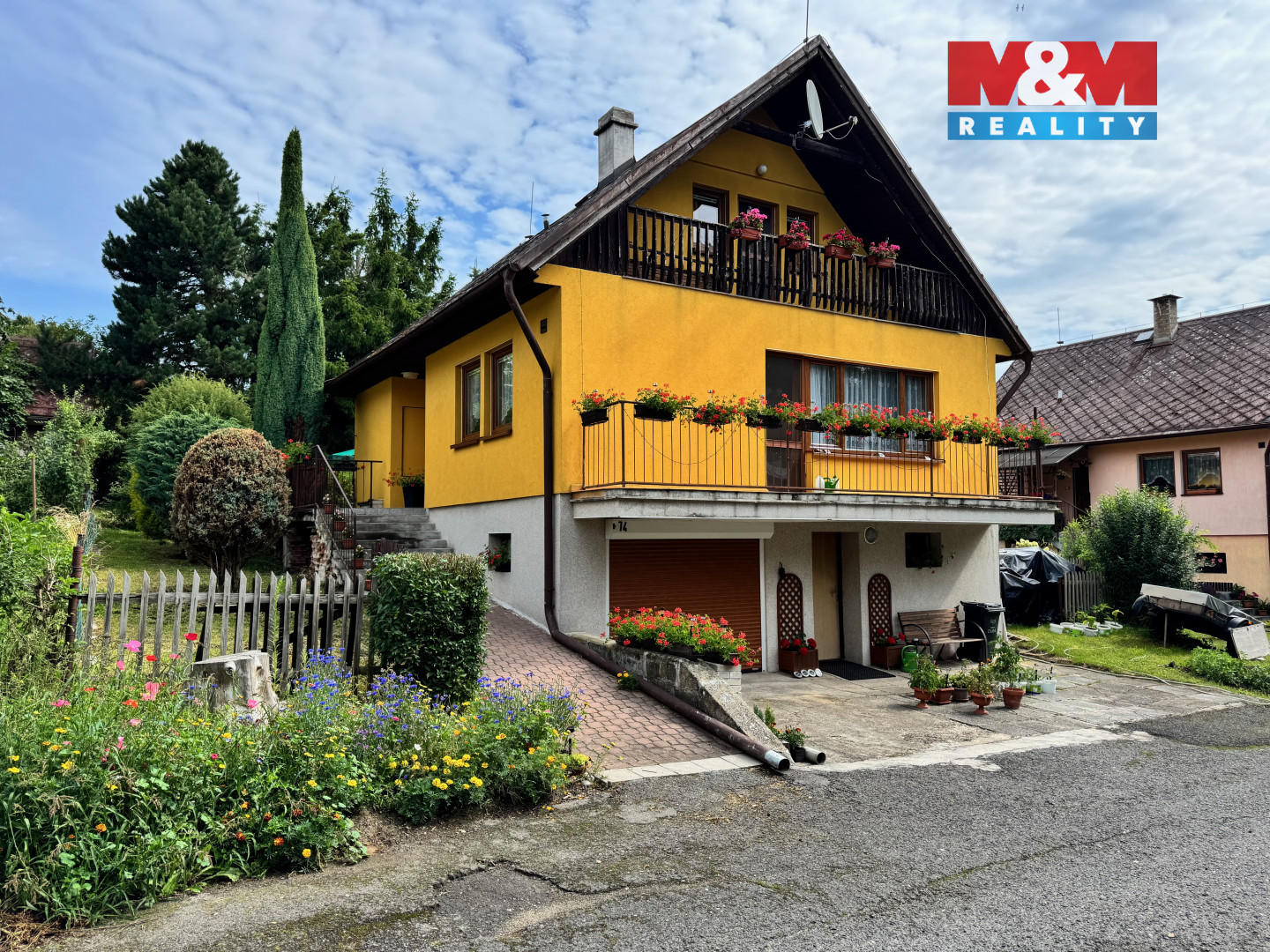 přední pohled na dům