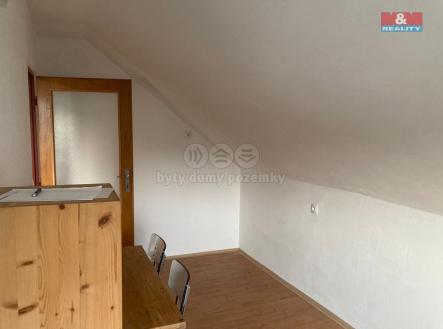 b6cb04e4-1de1-4c99-873b-66953e0de5d8.jpeg | Pronájem bytu, 5+1, 80 m²