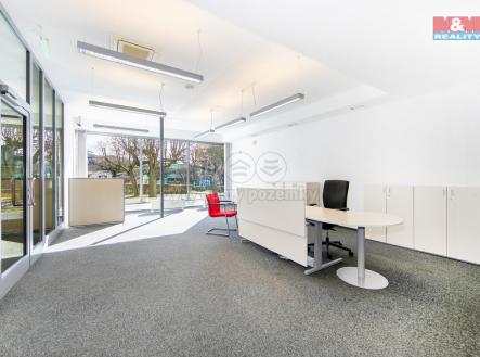 731a3133-3994-48e3-9685-caef39bc5ad6.jpg | Pronájem - kanceláře, 105 m²