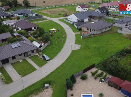 Obrázek WhatsApp, 2025-08-11 v 20.18.14_dbf6976d.jpg | Prodej - pozemek pro bydlení, 952 m²