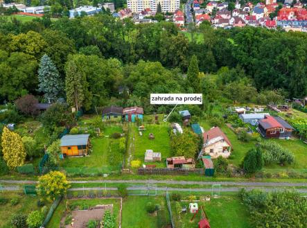 Zahrada_De╠îc╠îi╠ün_Chrochvice_P_3.jpg | Prodej - pozemek, zahrada, 476 m²