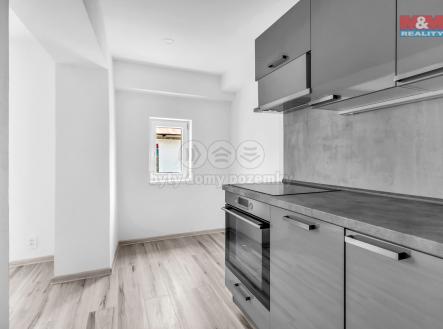 DSC04348.jpg | Prodej bytu, 2+1, 61 m²