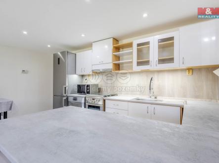 kuchyň | Prodej - dům/vila, 230 m²