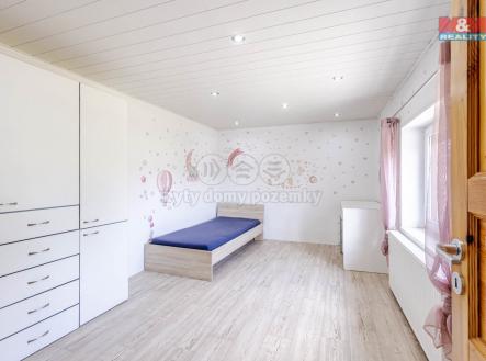 pokoj | Prodej - dům/vila, 230 m²