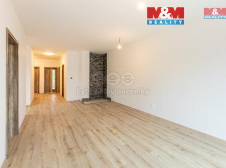 0aa69175-acd2-4d56-85c4-b980cd5c8d85.jpg | Prodej - dům/vila, 98 m²