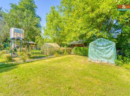 65_DSC07143_65.jpg | Pronájem - pozemek, zahrada, 388 m²