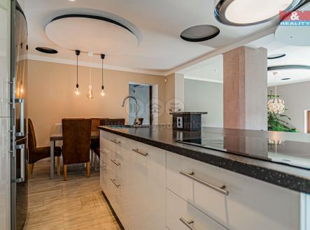 DSC09313-HDR.jpg | Prodej - dům/vila, 215 m²