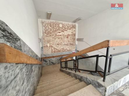 20250804_154922.jpg | Pronájem - obchodní prostor, 828 m²