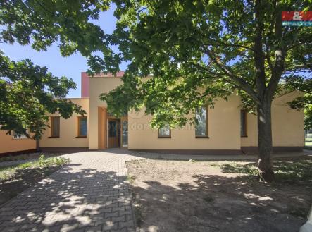 IMG_20250817_112420.jpg | Pronájem - obchodní prostor, 160 m²