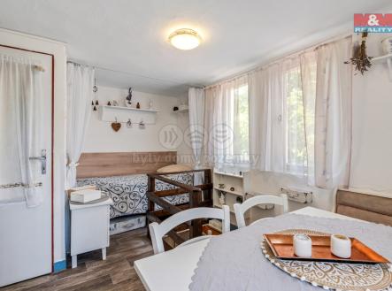 pokoj | Prodej - chata/rekreační objekt, 22 m²