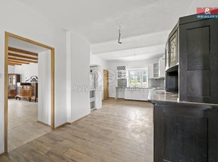 Kuchyně s jídelnou.jpg | Prodej - chata/rekreační objekt, 260 m²