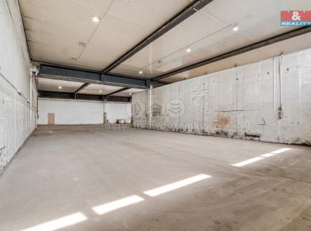 Interiér 4.jpg | Pronájem - skladovací prostor, 890 m²