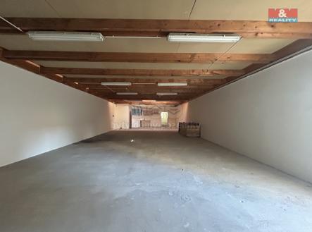 hala | Prodej - skladovací prostor, 179 m²