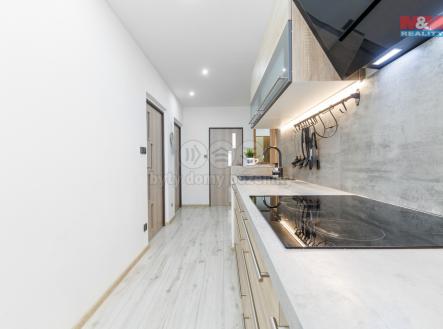 10.jpg | Prodej bytu, 3+1, 70 m²