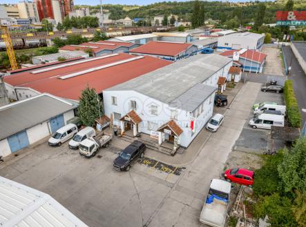 Exteriér 2.jpg | Prodej - výrobní prostor, 2 882 m²