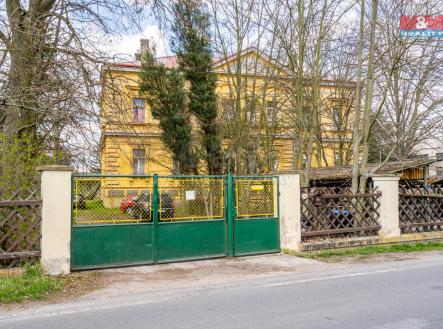 . | Prodej - dům/vila, 630 m²