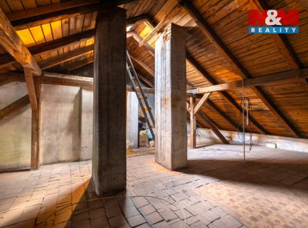 Realitni╠ü fotografie - Rakovni╠ük - Jana Habartova╠ü - 23.jpg | Prodej - dům/vila, 160 m²