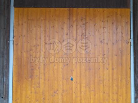D13_stodola190,vrataV300cm.jpg | Pronájem - skladovací prostor, 190 m²