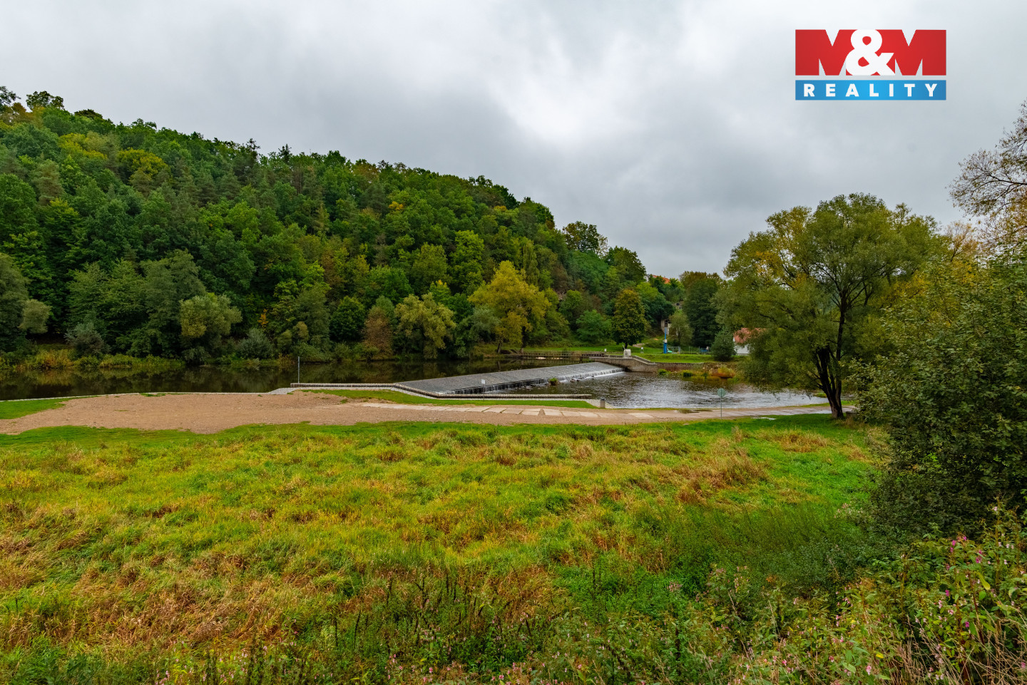 000fa698-3079-44a4-9bda-3793fb04fba0 (1).jpg