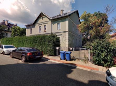Pohled na dům | Pronájem bytu, 2+kk, 45 m²