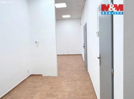 1.jpg | Pronájem - obchodní prostor, 54 m²