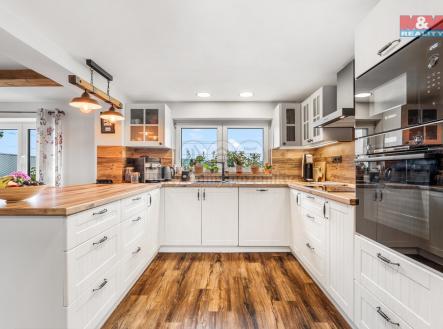 015.jpg | Prodej - dům/vila, 231 m²