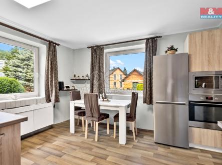 DSC03621.jpg | Prodej - dům/vila, 180 m²