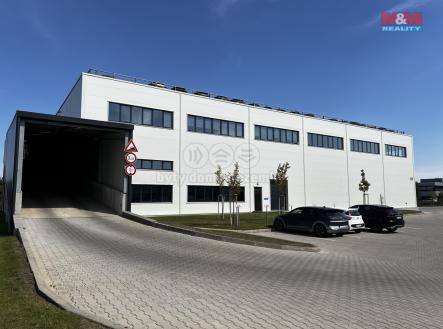 IMG_5491.jpeg | Pronájem - skladovací prostor, 829 m²