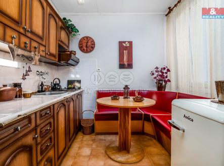 . | Prodej bytu, 1+kk, 33 m²