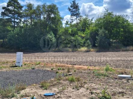 4f7c2e57-f089-490e-a763-552bf2a4c33f.jpeg | Prodej - pozemek, zahrada, 1 187 m²