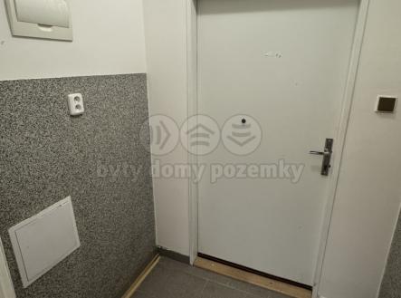 IMG_8144.jpeg | Pronájem - obchodní prostor, 30 m²