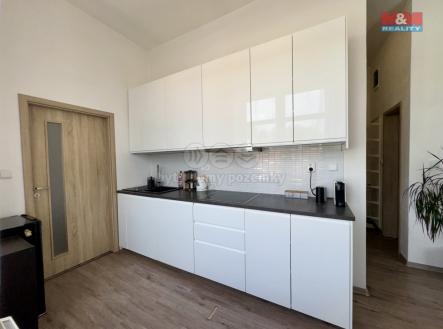 Kuchyňský kout | Pronájem bytu, 2+kk, 48 m²