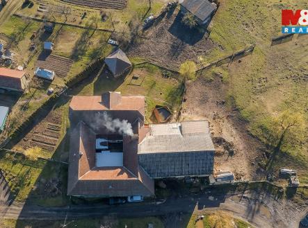 Dji_20260108092646_0004_djpg_b2bd9a4ba9.jpeg | Prodej - dům/vila, 200 m²