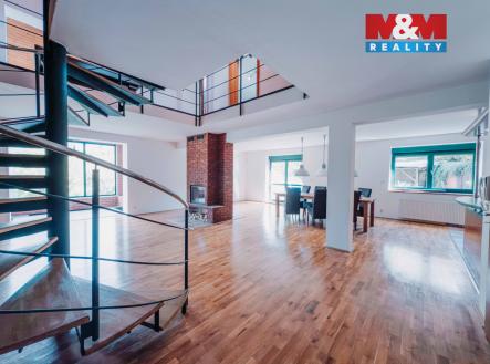 přízemí | Prodej - dům/vila, 320 m²